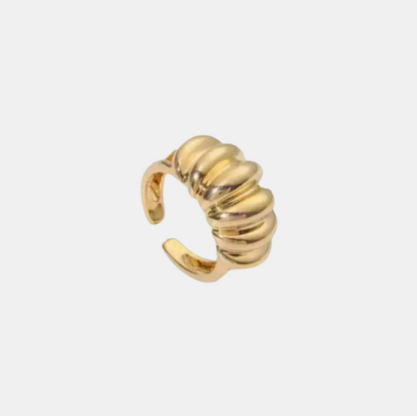 Open Croissant Ring