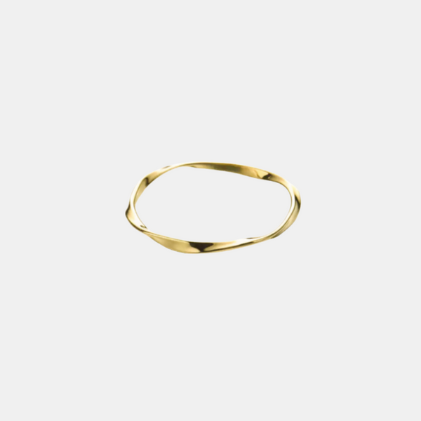 Petit Curvy Ring